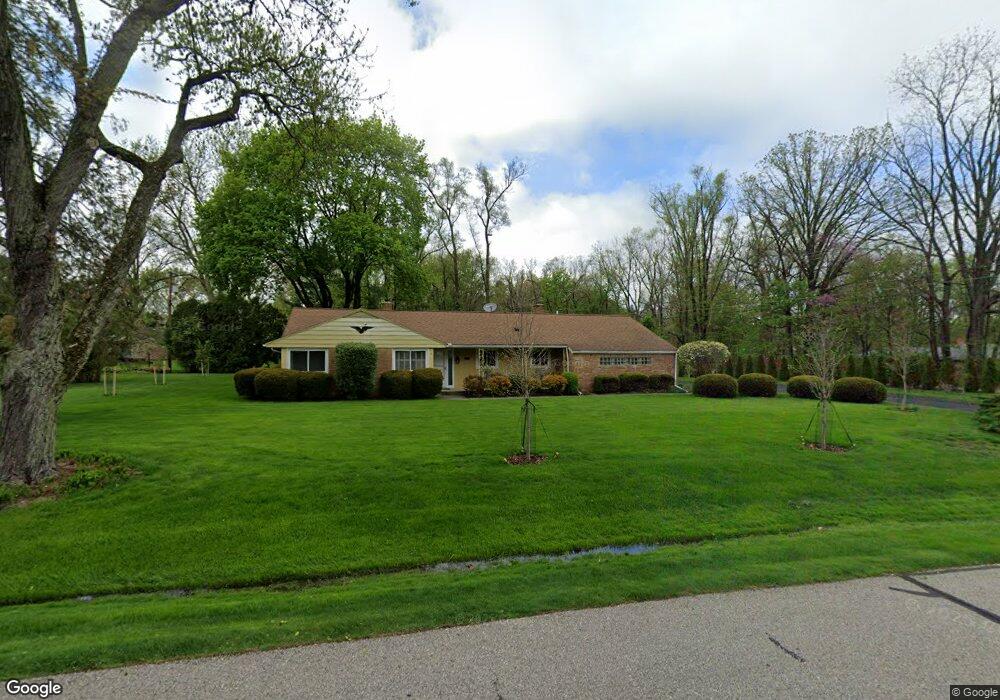945 Pine Hill Dr unit Bldg-Unit, Bloomfield Hills, MI 48304 - photo 1