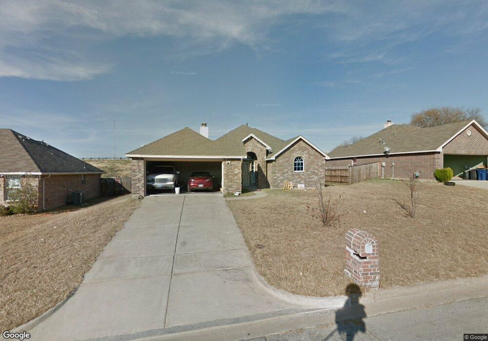 308 Ridge View Ct, Decatur, TX 76234 - photo 1