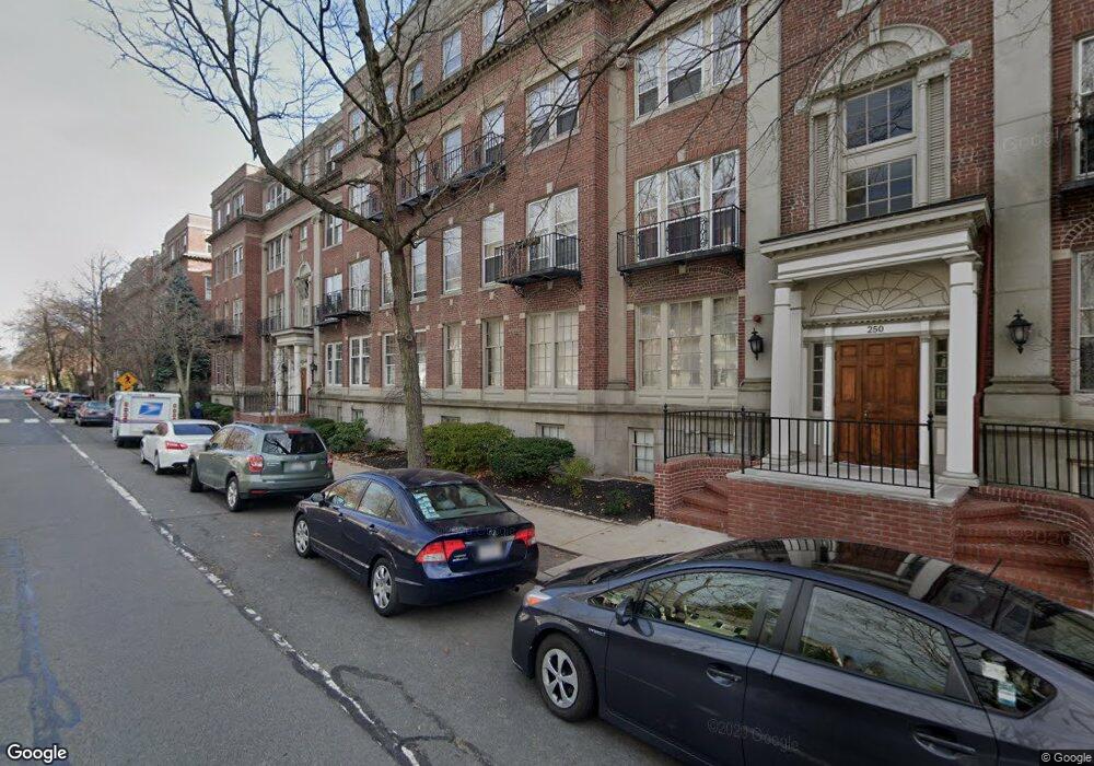 250 Brattle St unit 41, Cambridge, MA 02138 - photo 1