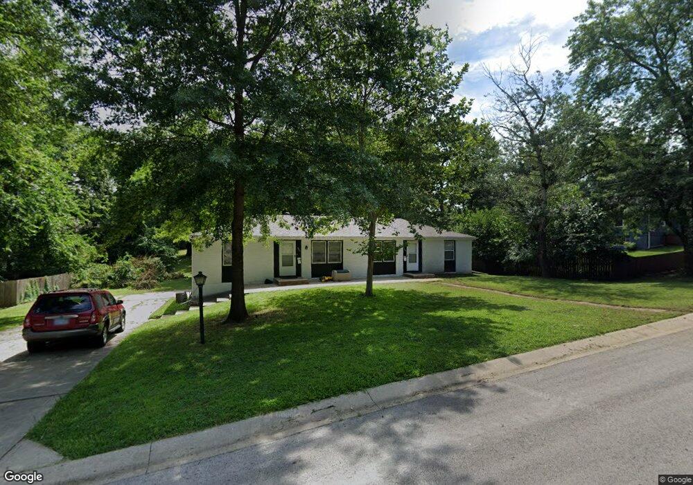 6001 W Richards Dr, Shawnee, KS 66216 - photo 1