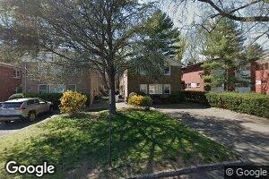 37 Dunes Ln, Port Washington, NY 11050