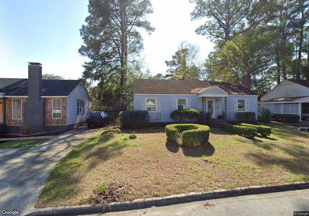 2437 E 40th St, Savannah, GA 31404 - photo 1