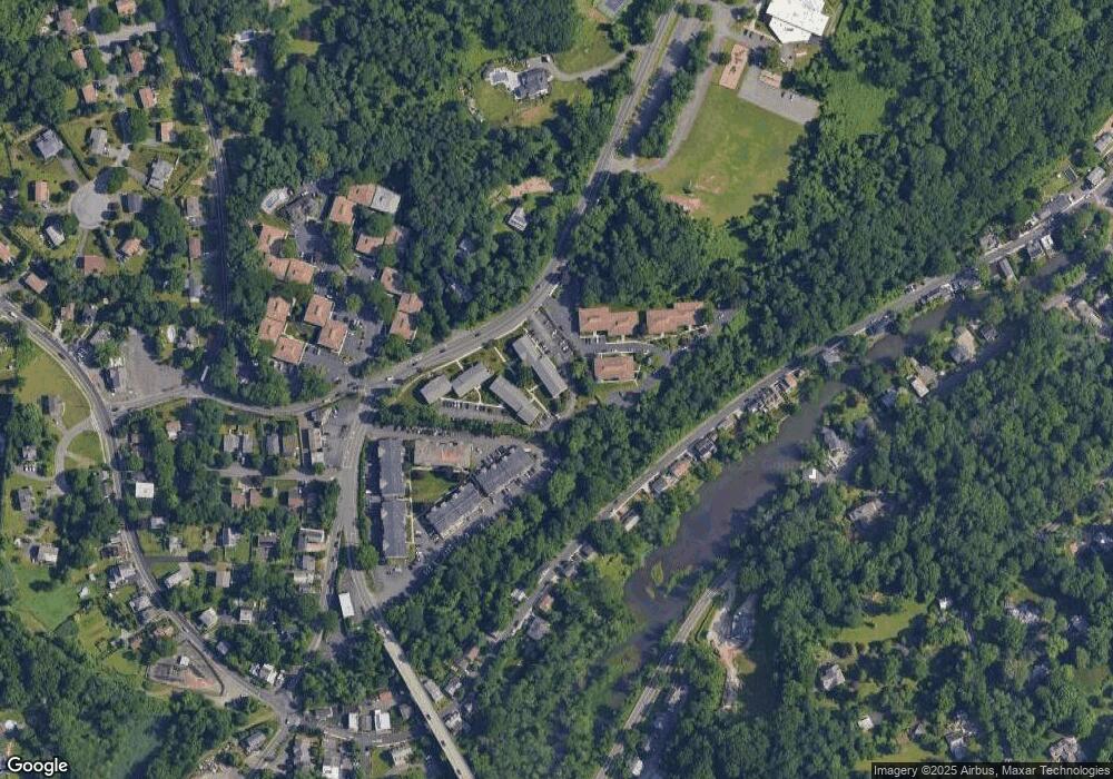 28 Roundtree Cir, Piermont, NY 10968 - photo 1