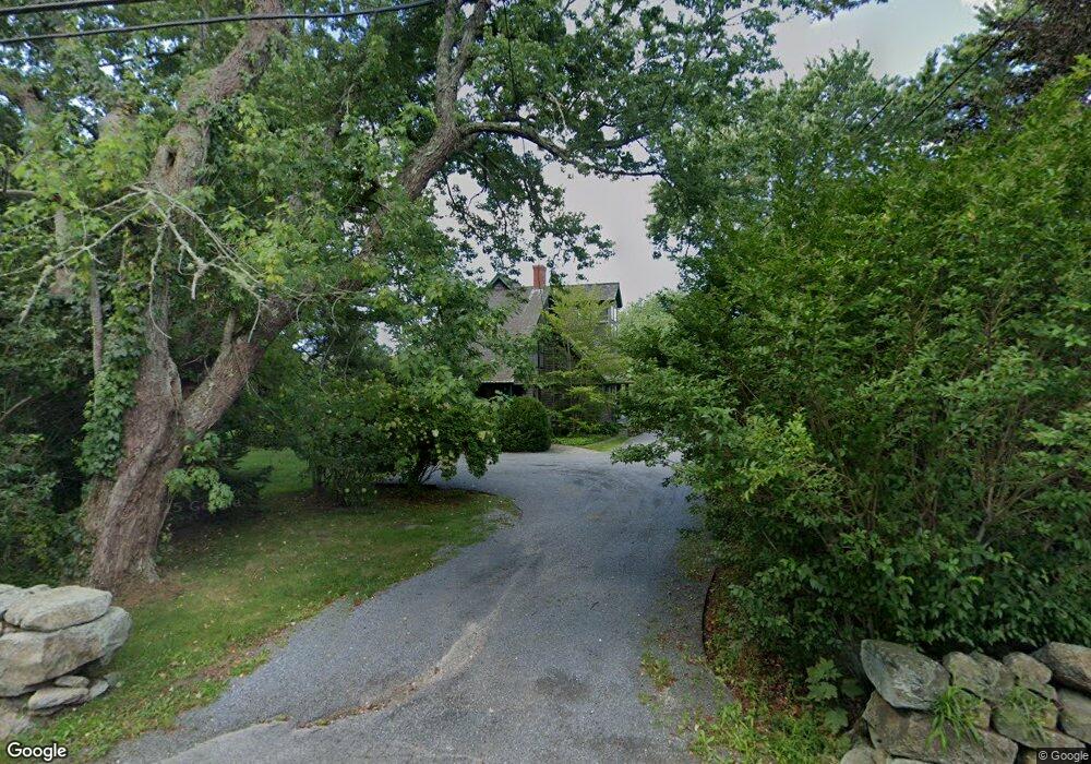 711 W Main Rd, Little Compton, RI 02837 - photo 1