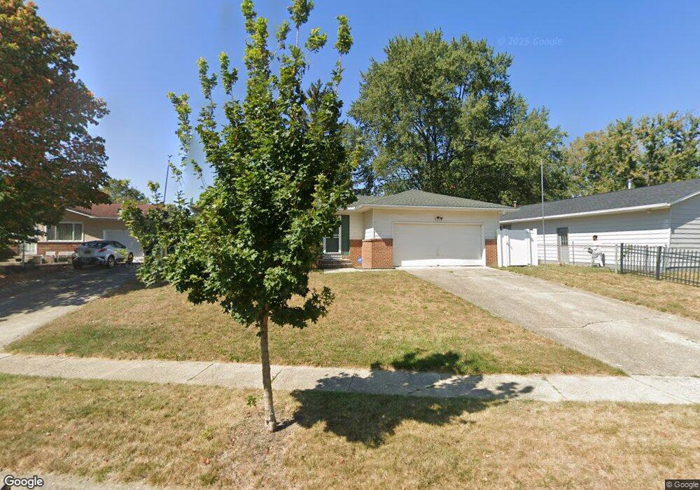 3741 Dresden St, Columbus, OH 43224 - photo 1