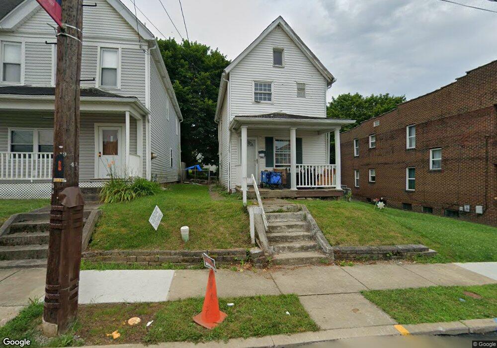 207 Longfellow St, Vandergrift, PA 15690 - photo 1