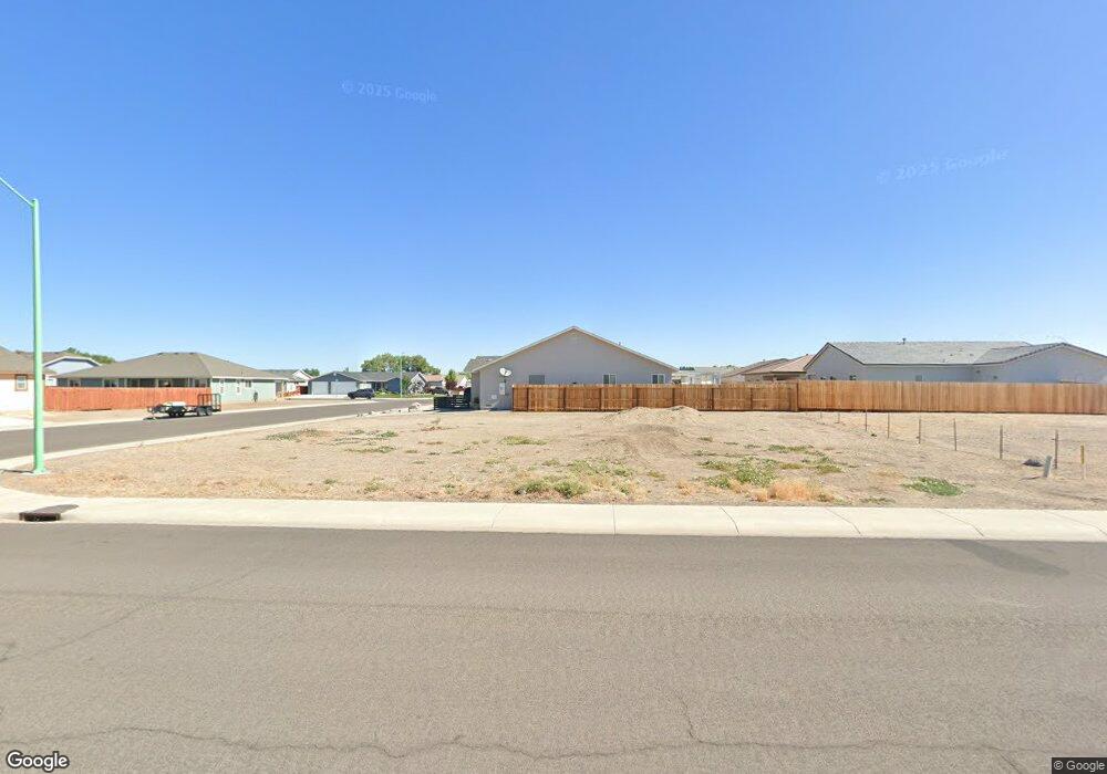 680 Megan Way, Fallon, NV 89406 - photo 1