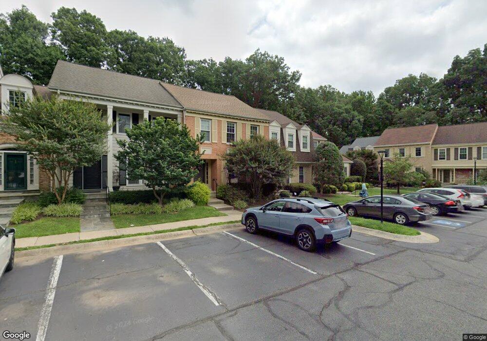 12223 Tildenwood Dr, Rockville, MD 20852 - photo 1