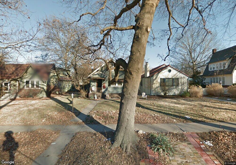 1306 SW High Ave, Topeka, KS 66604 - photo 1