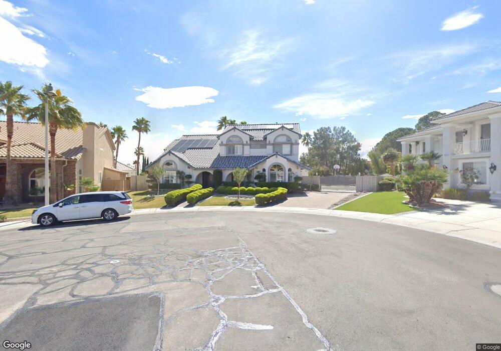 9613 Hawksbill Ct, Las Vegas, NV 89117 - photo 1