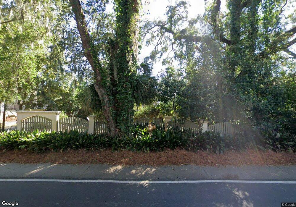 204 Grand Oaks Cir, Saint Simons Island, GA 31522 - photo 1