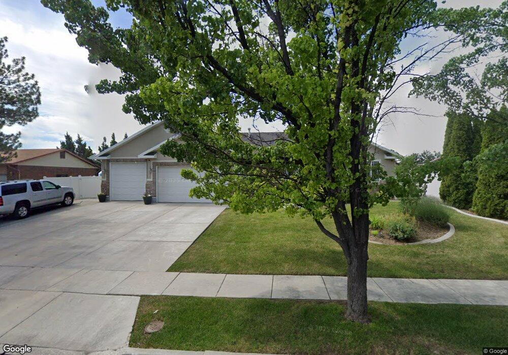 2633 Meadow Ridge Dr unit 18, West Jordan, UT 84088 - photo 1