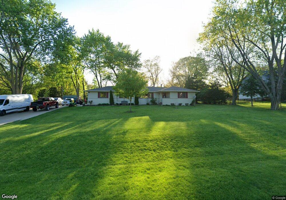 22 Forest Ct, Oswego, IL 60543 - photo 1