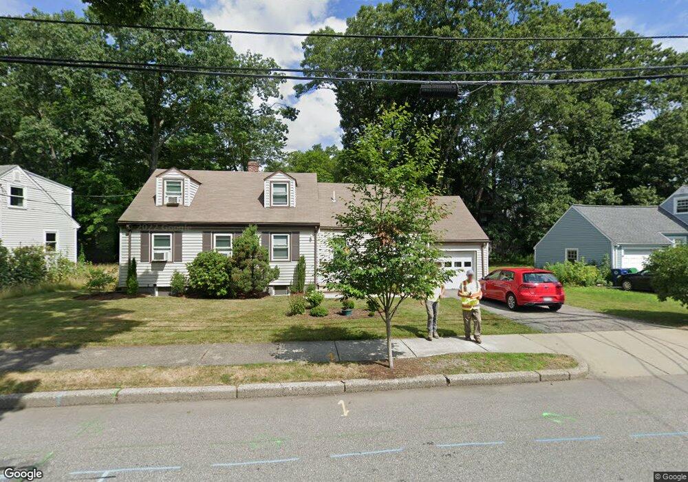 58 Elinor Rd, Newton Highlands, MA 02461 - photo 1