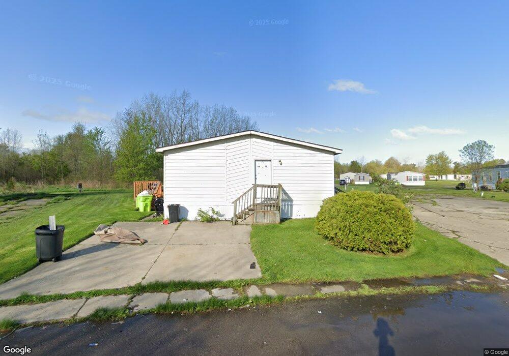 49 13 Colonies Ln, Flint, MI 48507 - photo 1