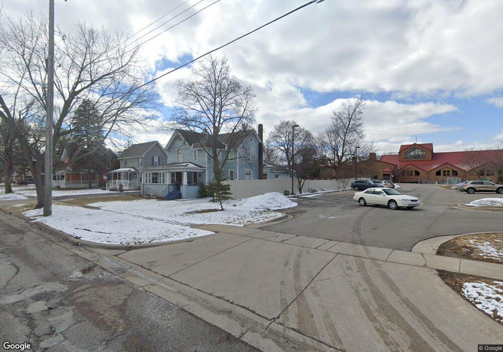 403 N Genesee St, Davison, MI 48423 - photo 1