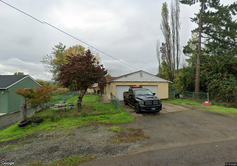 734 NE Center St, Sheridan, OR 97378 - photo 1
