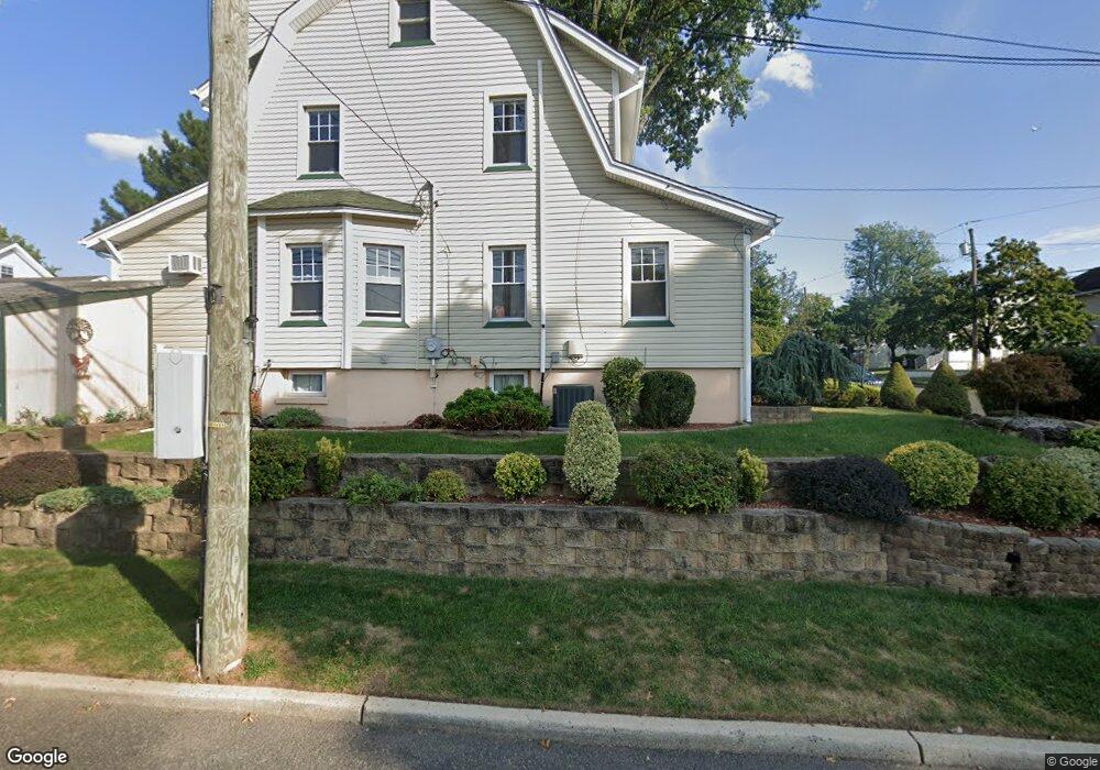 107 Division Ave, Hasbrouck Heights, NJ 07604 - photo 1