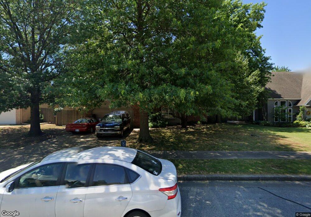 1313 W Utica St, Broken Arrow, OK 74011 - photo 1