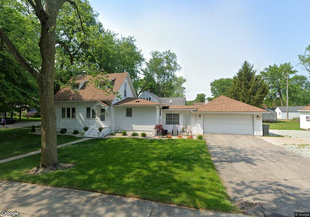 501 N Elm St, Nappanee, IN 46550 - photo 1