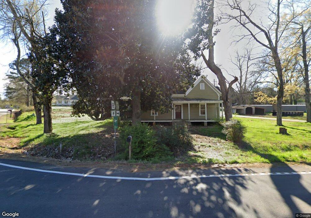 142 Mitchell St, Maysville, GA 30558 - photo 1