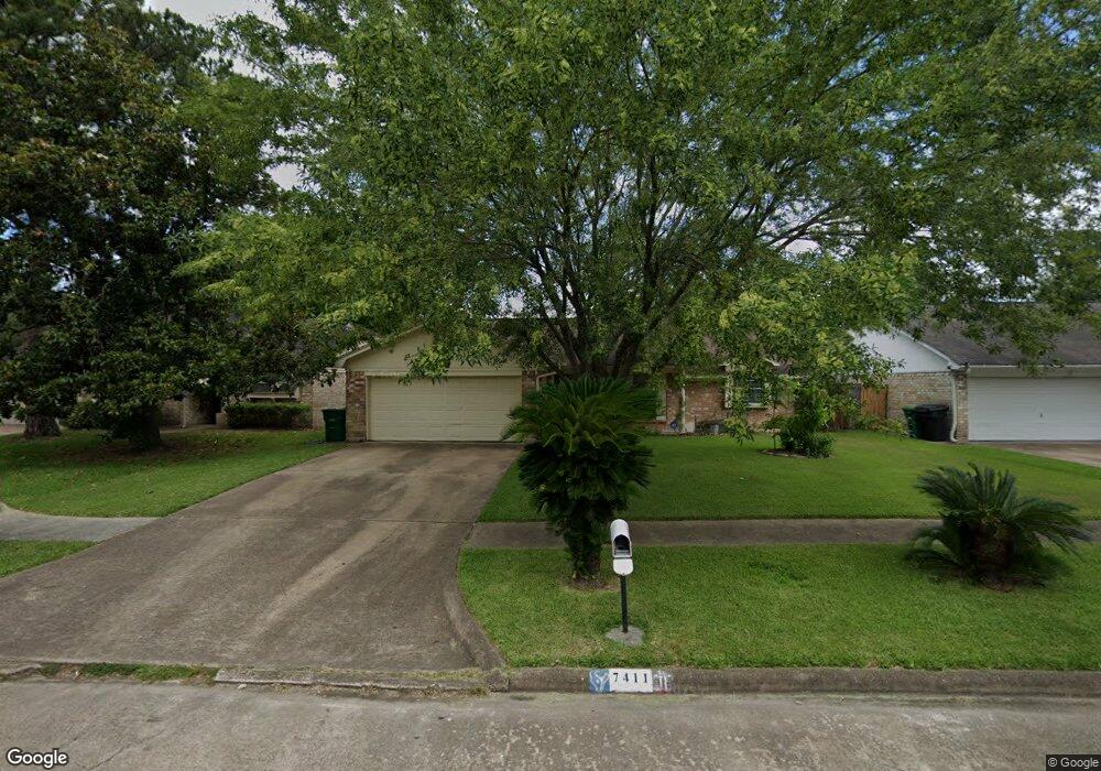 7411 Votaw Ln, Houston, TX 77088 - photo 1