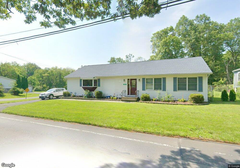 511 Stokes Ave, East Stroudsburg, PA 18301 - photo 1