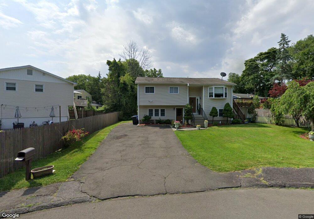 5 Three Seasons Ct, Norwalk, CT 06851 - photo 1