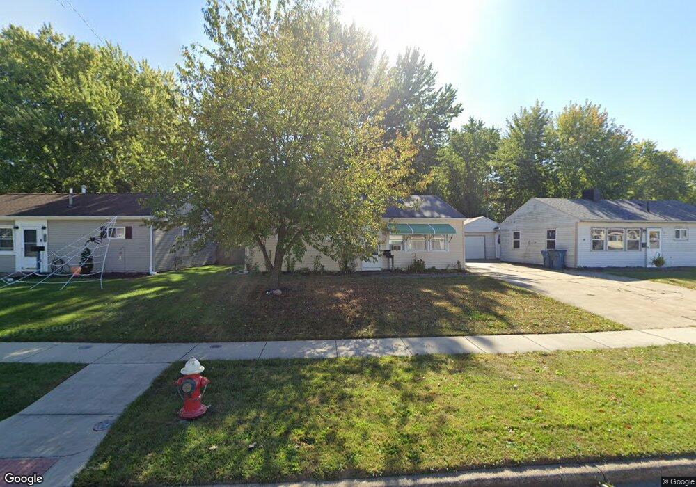 4313 Riverside Dr, Lorain, OH 44055 - photo 1