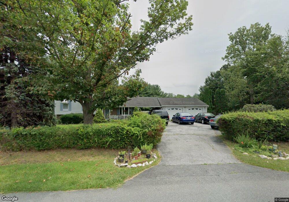 11010 Horseshoe Dr, Frederick, MD 21701 - photo 1