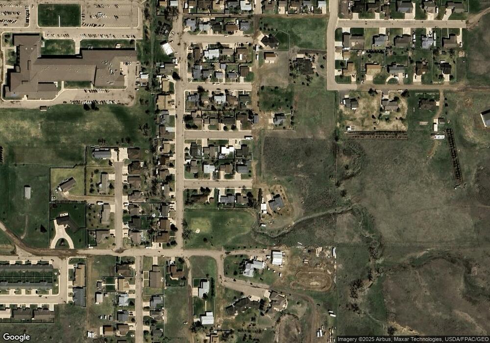 1035 21st St, Havre, MT 59501 - photo 1