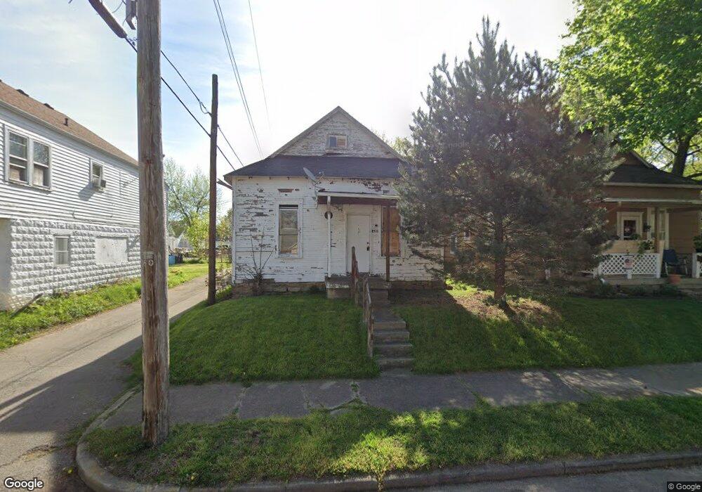 320 Locust St, Anderson, IN 46016 - photo 1