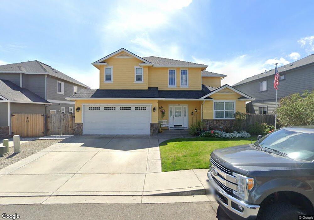 608 Marlin Way, Central Point, OR 97502 - photo 1