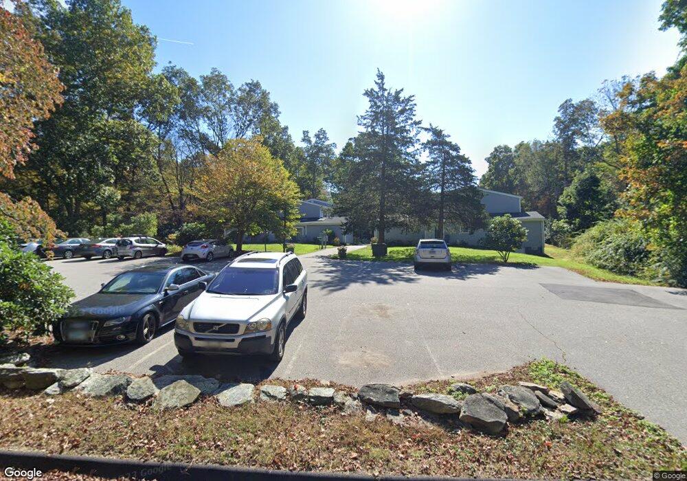 32-7 Pompey Rd, Ashford, CT 06278 - photo 1