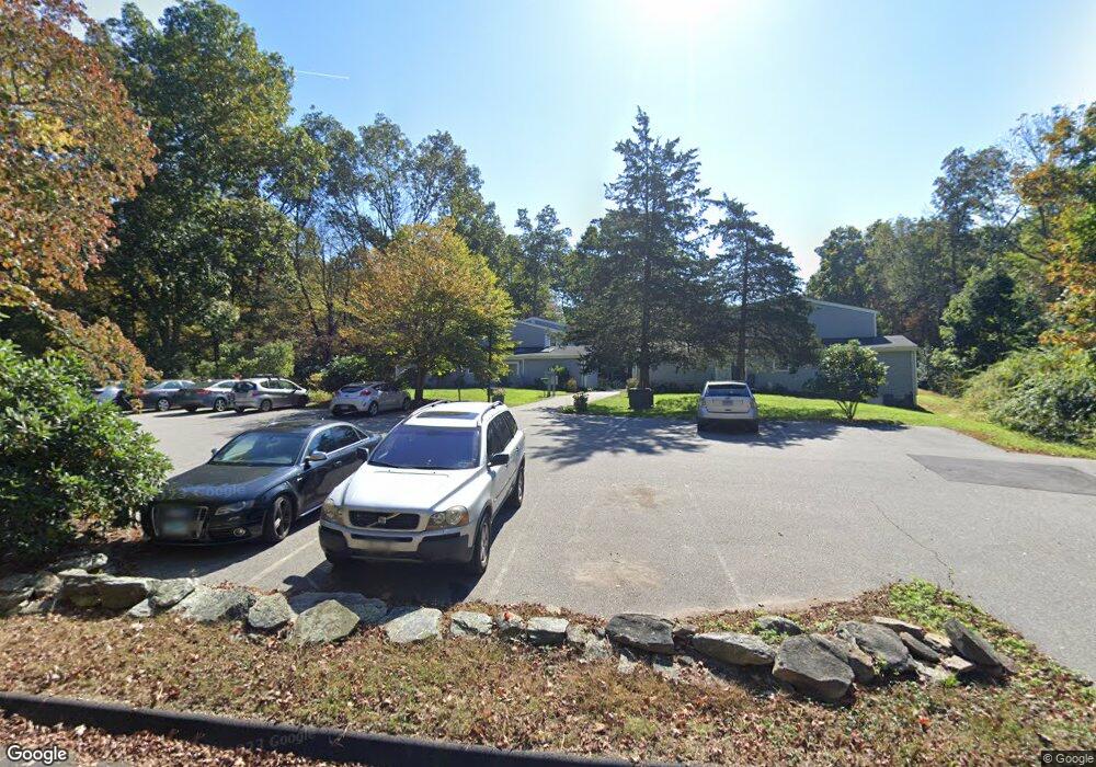 32-4 Pompey Rd, Ashford, CT 06278 - photo 1