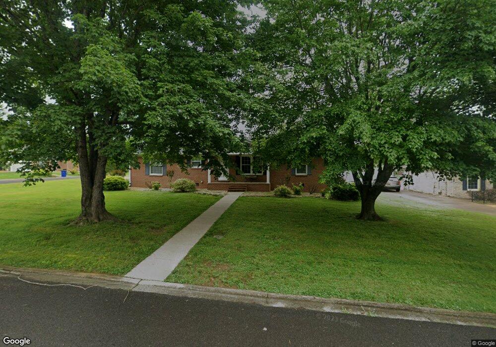 204 Northwood Ave, Shelbyville, TN 37160 - photo 1