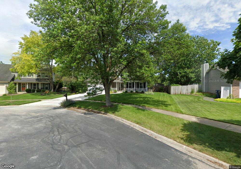 1345 Cortland Dr, Naperville, IL 60565 - photo 1