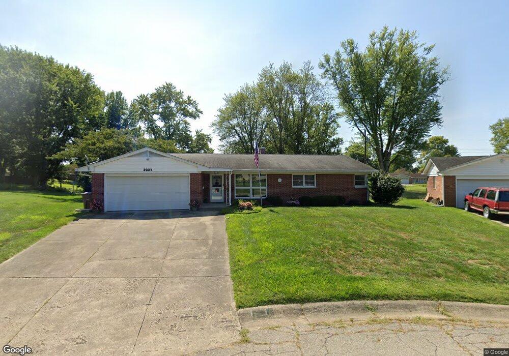 3027 Beech Ct, Columbus, IN 47203 - photo 1