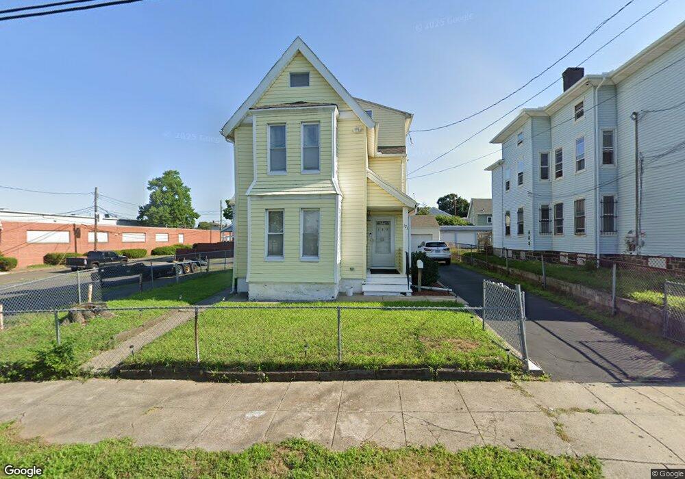 121 Hicks St, Bridgeport, CT 06608 - photo 1