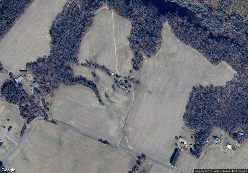 2948 Smithfield Rd, Saint Stephens Church, VA 23148 - photo 1