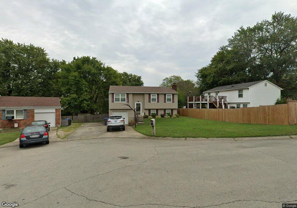 8803 William Penn Ct, Louisville, KY 40228 - photo 1