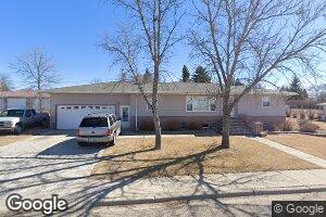 303 12th St, Eureka, SD 57437