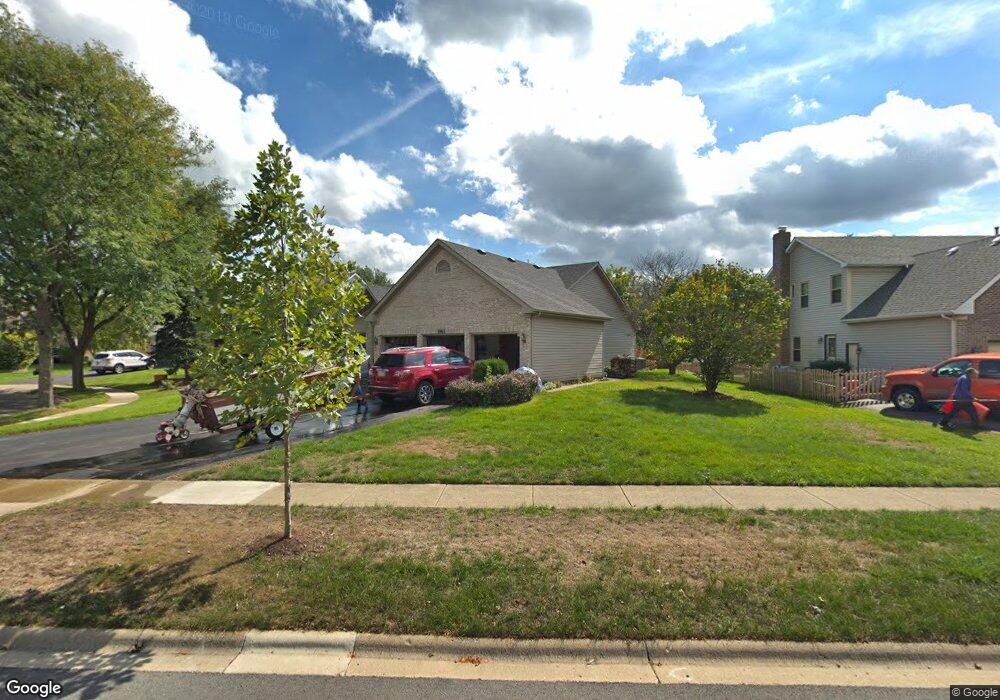 861 Hackberry Ln, Algonquin, IL 60102 - photo 1