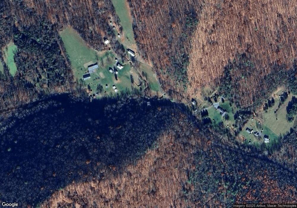 2424 Dellinger Gap Rd, Edinburg, VA 22824 - photo 1