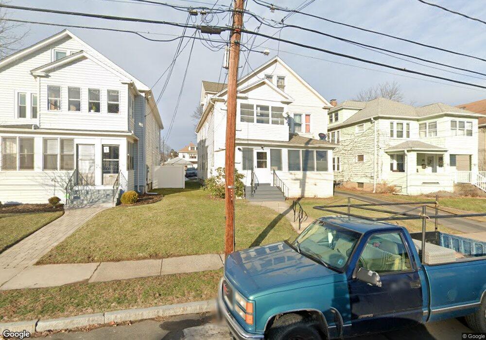 54 Gillette St, West Hartford, CT 06119 - photo 1