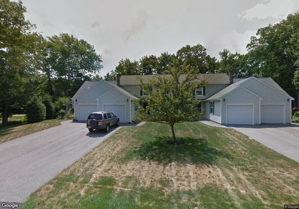 4 Windsor Commons Dr, Kennebunk, ME 04043 - photo 1