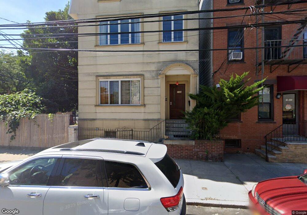 1144 31st Dr, Long Island City, NY 11106 - photo 1