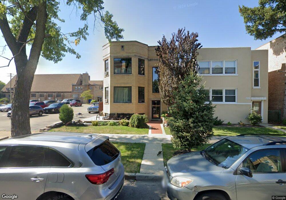 6028 N Mozart St, Chicago, IL 60659 - photo 1