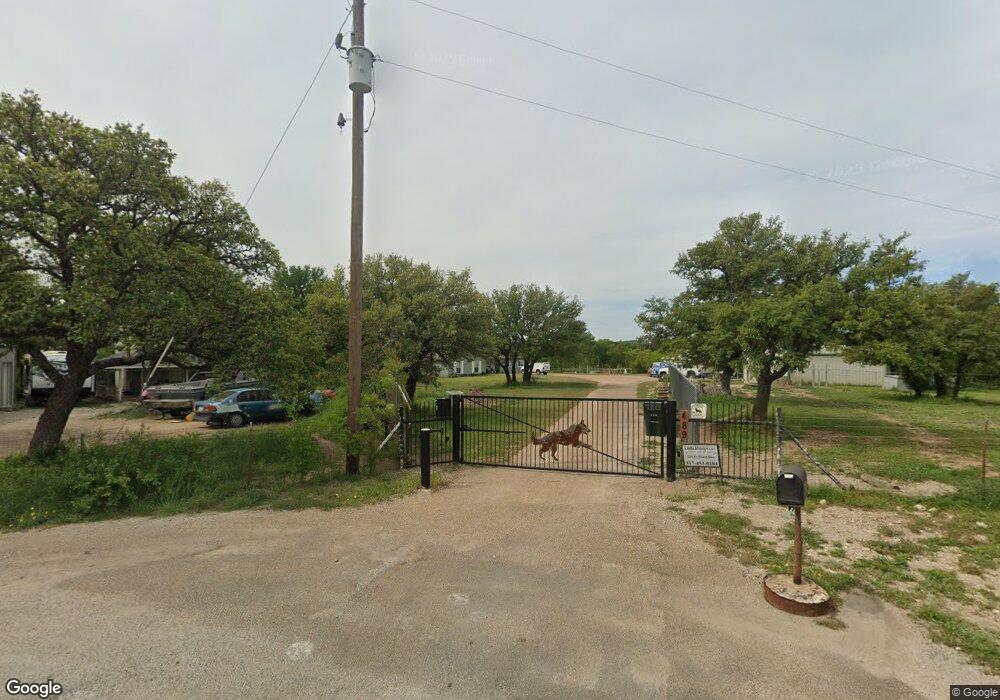 489 Hinkle Ln, Azle, TX 76020 - photo 1