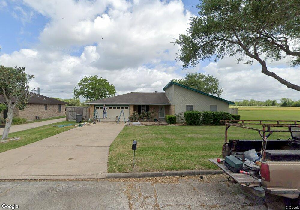 4113 Heatherglen St, Bay City, TX 77414 - photo 1